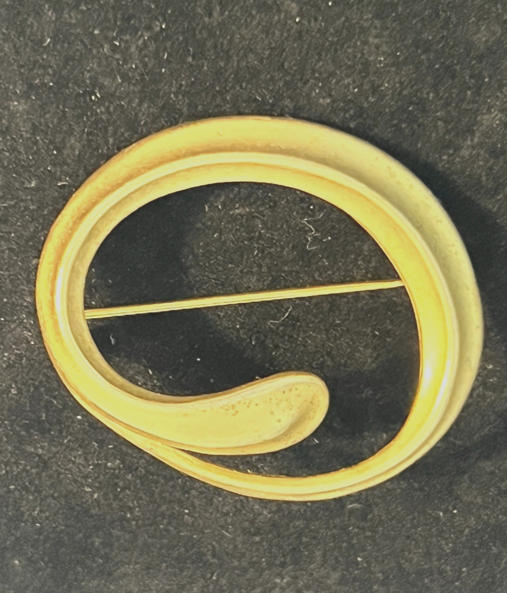 Signed PEP Erwin Pearl Twist Knot Brooch Pin Brushed Gold Plated Vintage